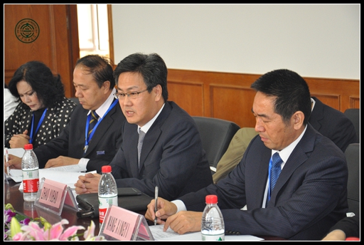 说明: http://www.luojianshan.com/news/photo/2013-10041.jpg