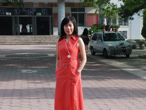 说明: http://www.luojianshan.com/teacher-info/personal%20info/photo/yulei.JPG
