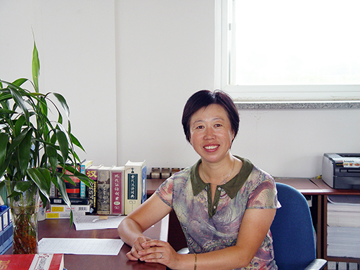 ˵: http://www.luojianshan.com/teacher-info/personal%20info/photo/lifenghua.jpg