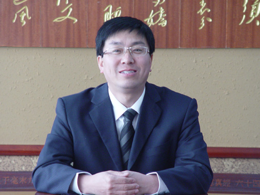 说明: http://www.luojianshan.com/teacher-info/personal%20info/photo/mazhike.jpg